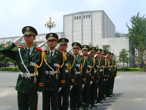 中国人民武装警察部队学院更名挂牌:中国