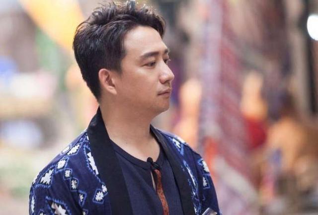 黄磊火锅底料588元,薛之谦底料388元,他一个赚7个亿