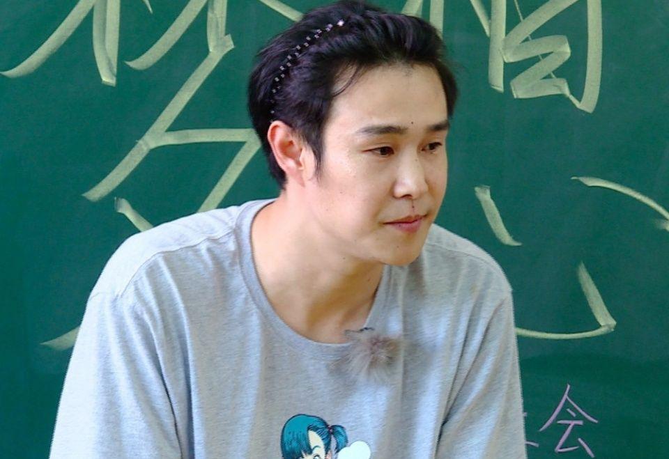 她同时也应了那句老话:女大十八变，越变越好看!用实际打脸当时嘲笑她的网友!