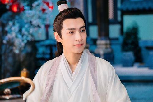 1.饰演噗嗤君（彦佑）的廖俊峰。