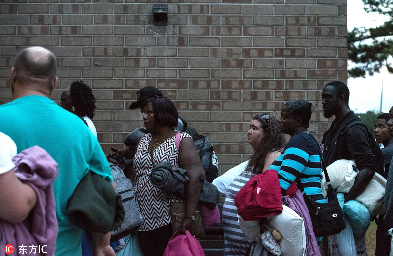 30年来最强飓风直扑美国东海岸 逾150万居民被强制撤离