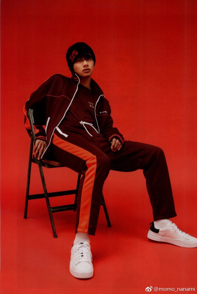 组图:北村匠海登杂志内页 示范秋季穿搭指南