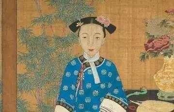 到了光绪时期，两把头逐渐开始了诡异方向的发展