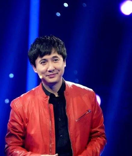 在一次《快乐大本营》的节目录制中，被节目组区别对待。