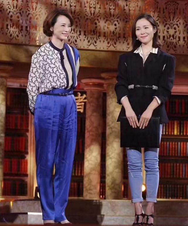 江一燕在娱乐圈内，算是一个有才华的艺人，她是一位创作型的歌手，16岁时加入“漂亮宝贝”组合。