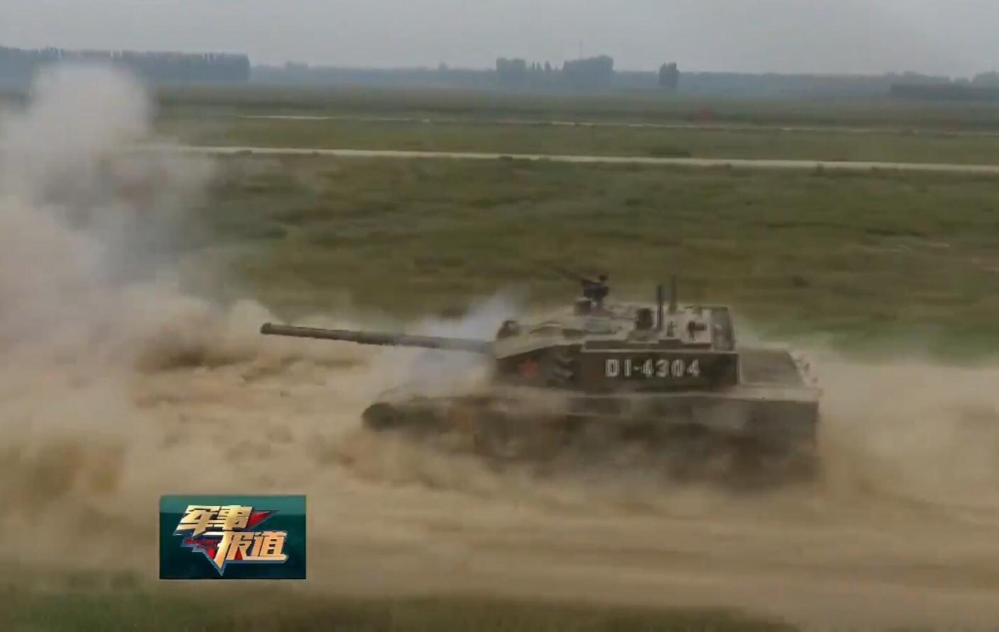 美军在波兰演习 M1A2疯狂开火场面震撼_军事_中国网