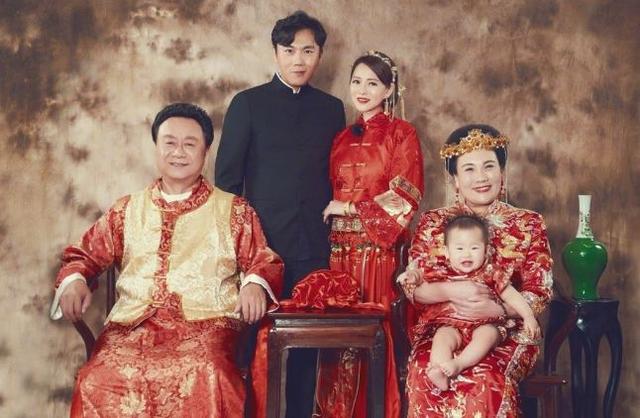 第二个：嗯哼。