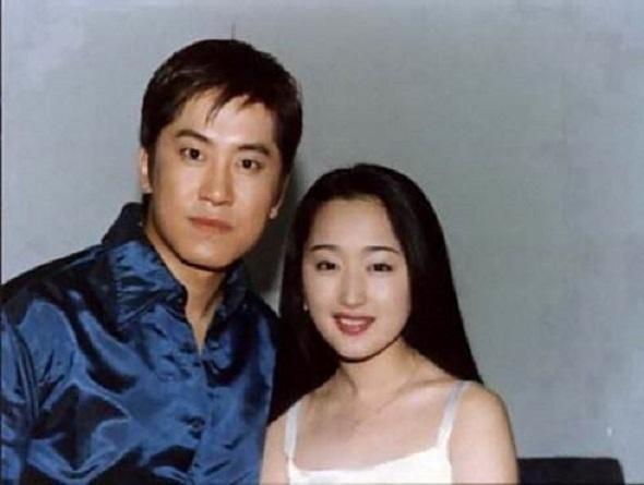 他跟刘德华一样上过5次春晚却因沉迷网络游戏沦落到跑龙套