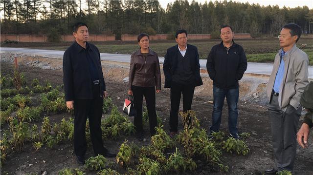 图里河林业局前往阿龙山吉文进行考察交流