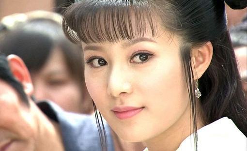 被誉为最美西施,爆红时选择结婚生子,如今43岁老公给她摆脸色