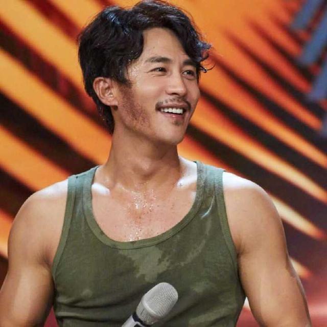 后来，杜淳在《我就是演员》中再次与大家见面，并瘦掉了十几斤，模样大变。