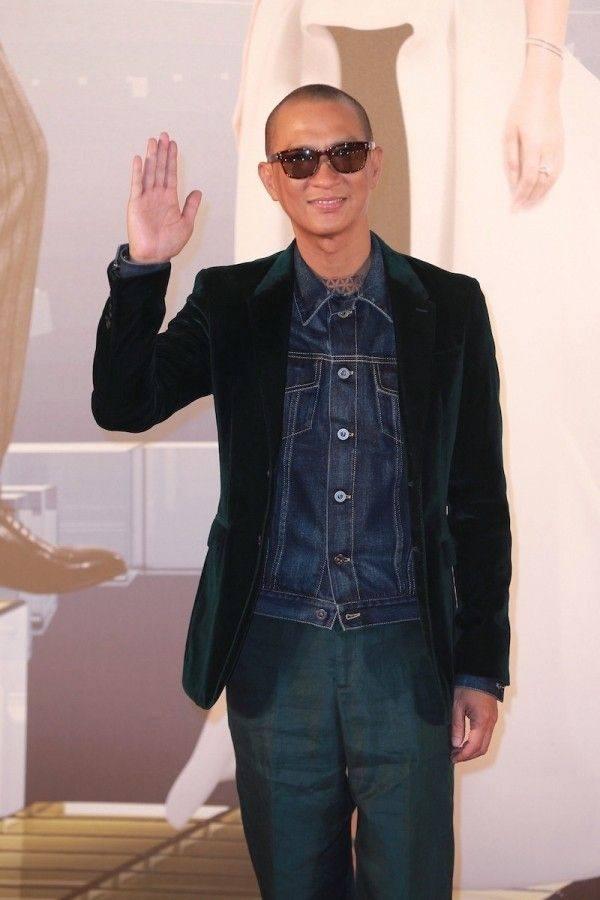 1,张家辉光头!张家辉光头配上墨镜让人感觉十分有趣!