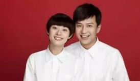 这样看来红底结婚照最好看的还是冯绍峰和赵丽颖，你觉得呢