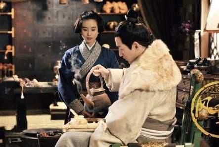 《神话》苦等两千年，小手手都没牵到，女朋友又死了