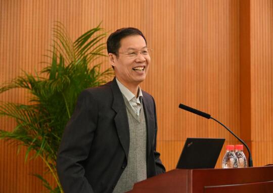 中国科学院院士尹浩主题发言