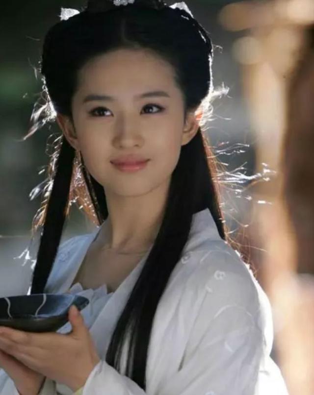 小龙女为何把尹志平当成杨过,原来和杨过有一处特别相同