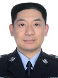 张保国，男，1965年10月出生，中共党员，现任山东省济南市公安局特警支队作训处排爆中队负责人。