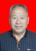 张东堂，男，1953年2月出生，中共党员，原河南省渑池县段村乡四龙庙村党支部书记、村委会主任。