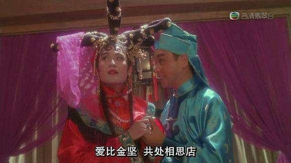 各位看官知道还有哪位明星有雷人造型的可以在下方评论区分享哦。