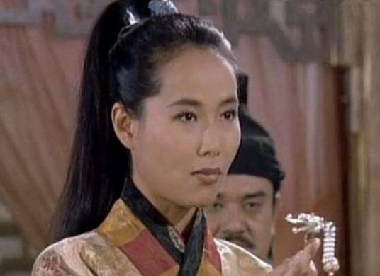 那么，演过“赵敏”的5大女星中，谁最让你感到惊艳呢？一起来说说看吧！