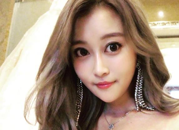 10之后的巴啦啦小魔仙,小蓝姐姐逆生长,美琪"丑"到不敢认?