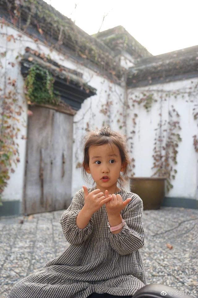 这张拍的可以说非常有爱了。