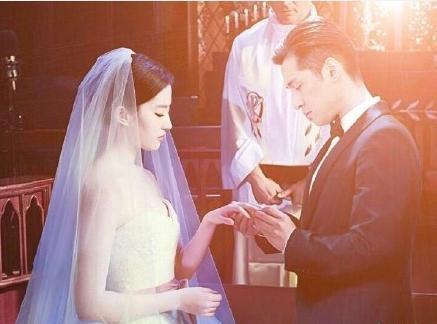 13年前胡歌和刘亦菲主演的了《仙剑奇侠传一》，真是看哭了很多人！