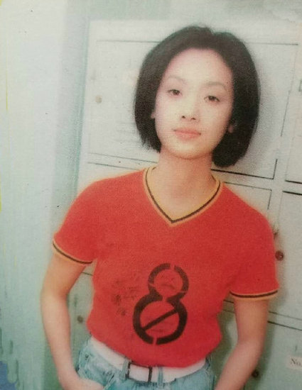 当年的吴倩莲属于清纯类美女，越看越好看的那种。
