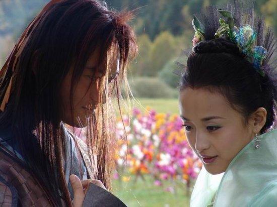 傅淼，《神雕侠侣》公孙绿萼。她喜欢杨过，却从来没有表达过一次，哪怕是深情注视也没有。
