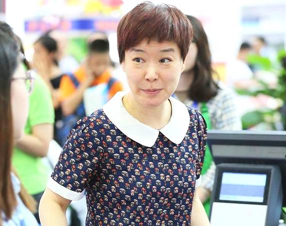 希望王雪纯能够继续给大家在往后带来更加不错的节目！