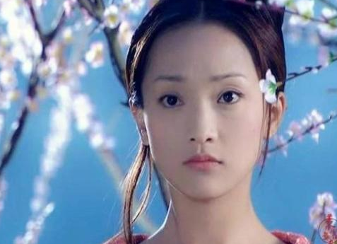 周杰伦mv中出现的女明星:周迅最大牌,也最大方,而最漂亮的是她