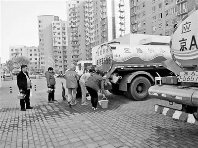 小区自来水现 肉虫 已进行消毒