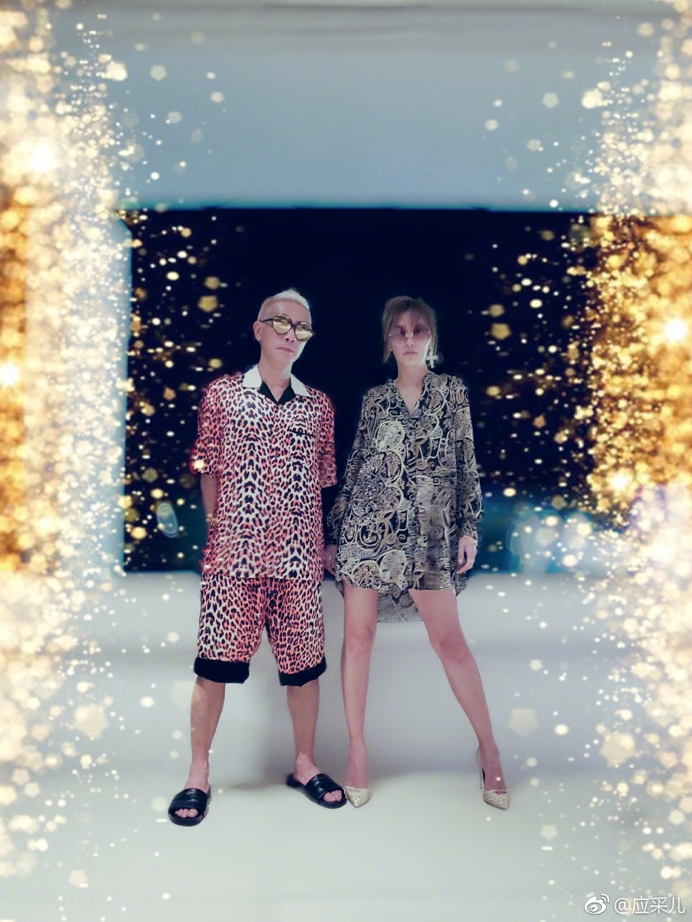 应采儿庆祝结婚八周年晒与陈小春时髦睡衣合影