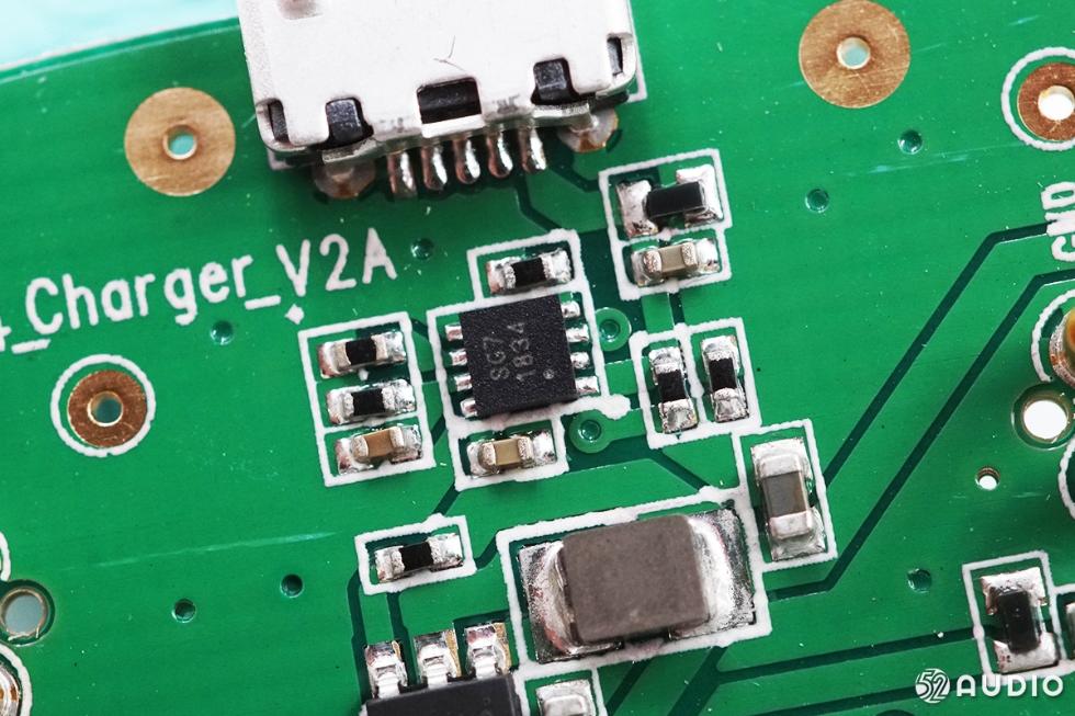 丝印 SG7 圣邦威 SGM4056 线性充电IC。