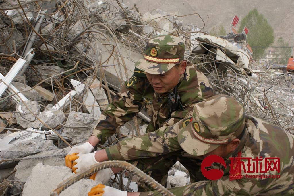 "巨变·我守卫的热土":武警玉树支队8年谱写藏乡大爱乐章