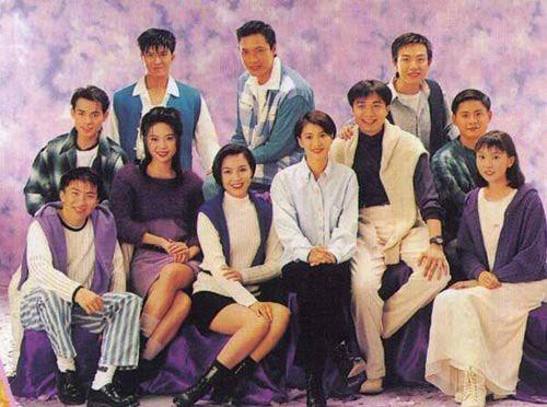 明星也是如此，你知道他们当初的青涩模样吗，下面让我们盘点一下明星出道初期的青涩照。