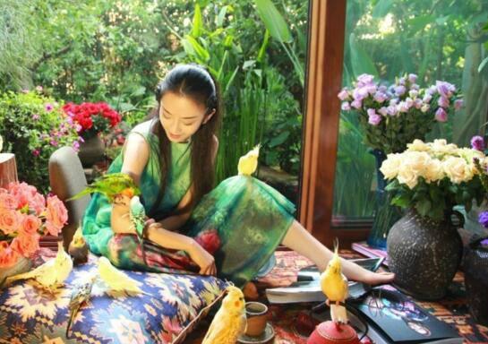 60岁还这么美的保养秘诀是什么?