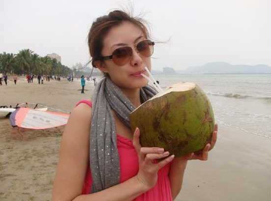 曾是北电校花，29岁出演《何以笙箫默》成名，因名字一直不温不火。不知道观众是否喜欢她呢？