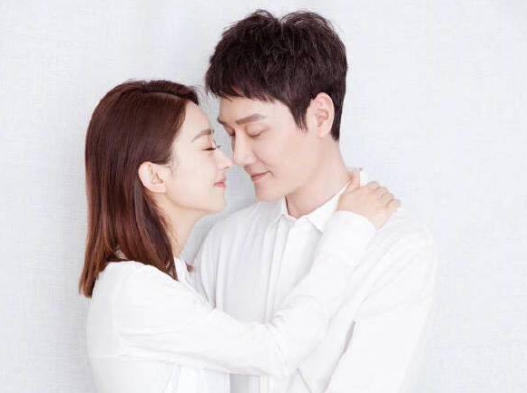 杨幂公布恋情时,冯绍峰被问到会不会不舒服,他