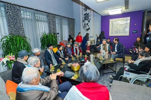 师友们回忆青春芳华