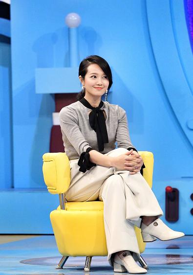 看来女人生完小孩变化还是会有挺大的，娱乐圈明星也不例外哦！