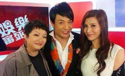 但是相比于当时同期出道的万绮雯，邓萃雯，蔡晓仪早已经被观众所遗忘了，风采也不似当年。