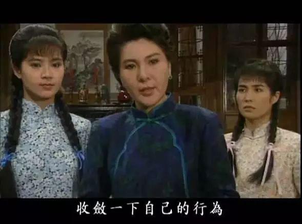 戏里李丽凤演遍“母亲”，但戏外李丽凤却没有享受到多少天伦之乐。