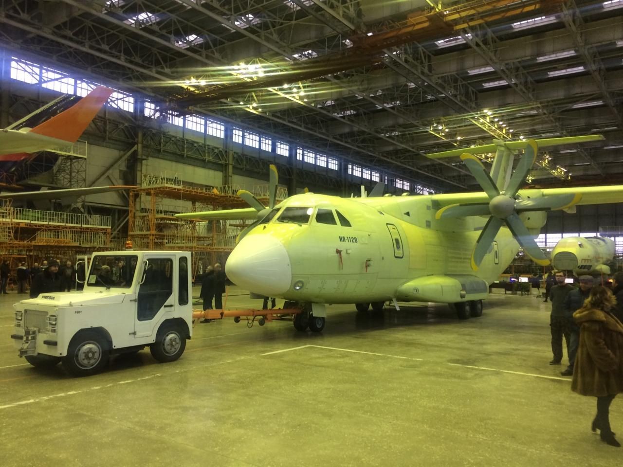 12 俄罗斯最新轻型军用运输机原型机正式亮相