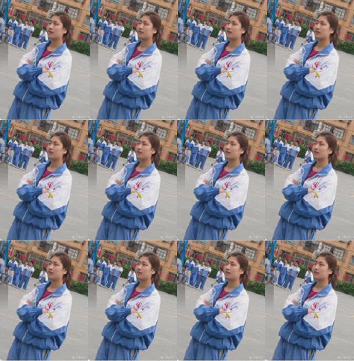 并且，很多人还发现了一个问题，那就是她在照相的时候，显得很爱吐舌头……这是一个什么习惯？