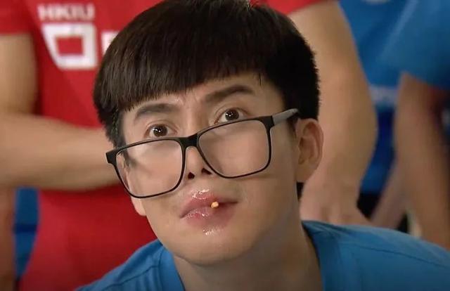 傻强形象愈是深入民心，主演者冯奕森的努力便愈是获得认同！