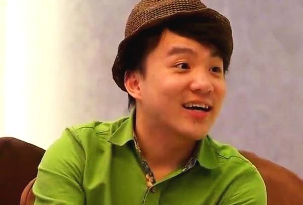 同情心的观众,三毛的扮演者孟智超也凭着这部电影成为家喻户晓的童星