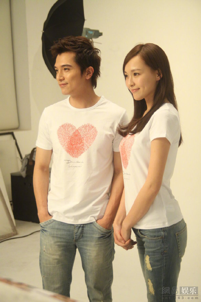 邱泽唐嫣旧照曝光合体拍广告模样很登对