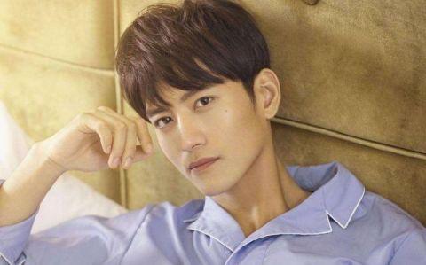 第三个：张峻宁