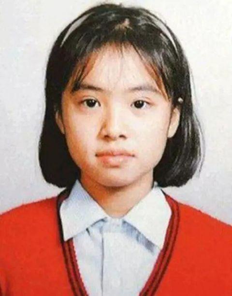 蔡依林清纯学生照曝光，以前都没见过！和现在还是很像的！